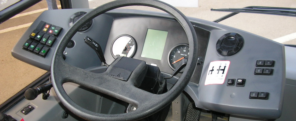 панель приборов водителя маз 206063, панель приборов водителя автобус маз 206063